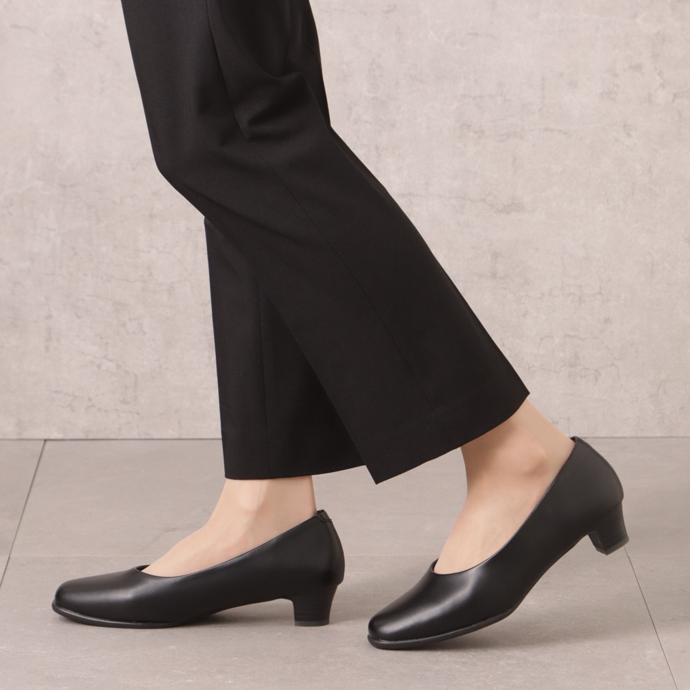 スクエアトゥ(ベーシックパンプス)幅広 4E 防水＜3.5cmヒール＞【21.5cm～25.5cm】
