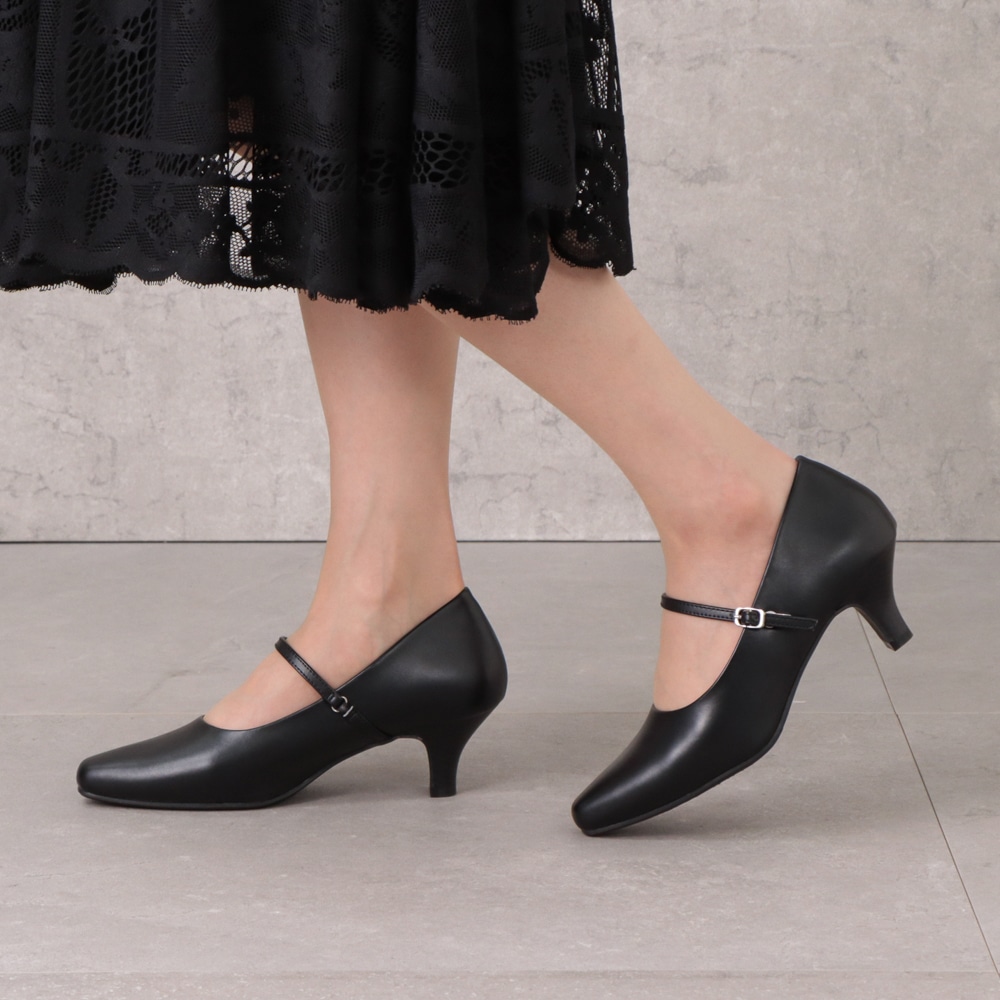 幅広 2E 防水 ストラップパンプス ＜5.0cmヒール＞ 【21.5cm～25.5cm】
